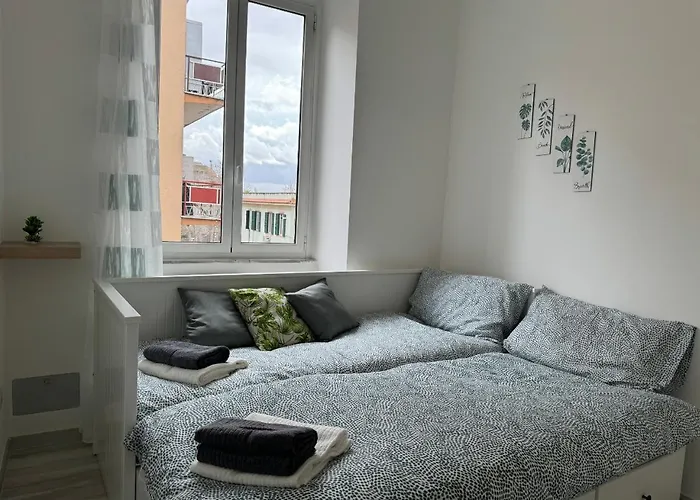 Interno 10 - Metro C * Róma